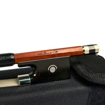 Archet de violon Antoine G. 4/4 en pernambouc – Fabrication artisanale – Poignée cuir noir